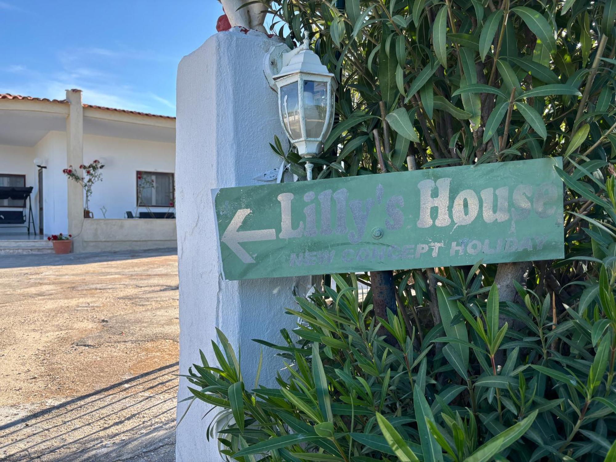 Lilly'S House Villa Torre Santa Sabina Exteriör bild