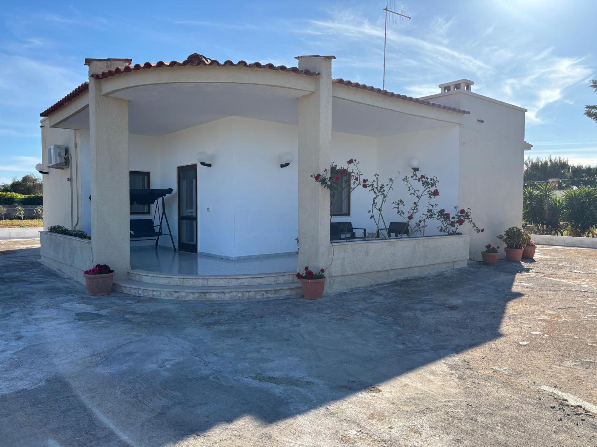 Lilly'S House Villa Torre Santa Sabina Exteriör bild