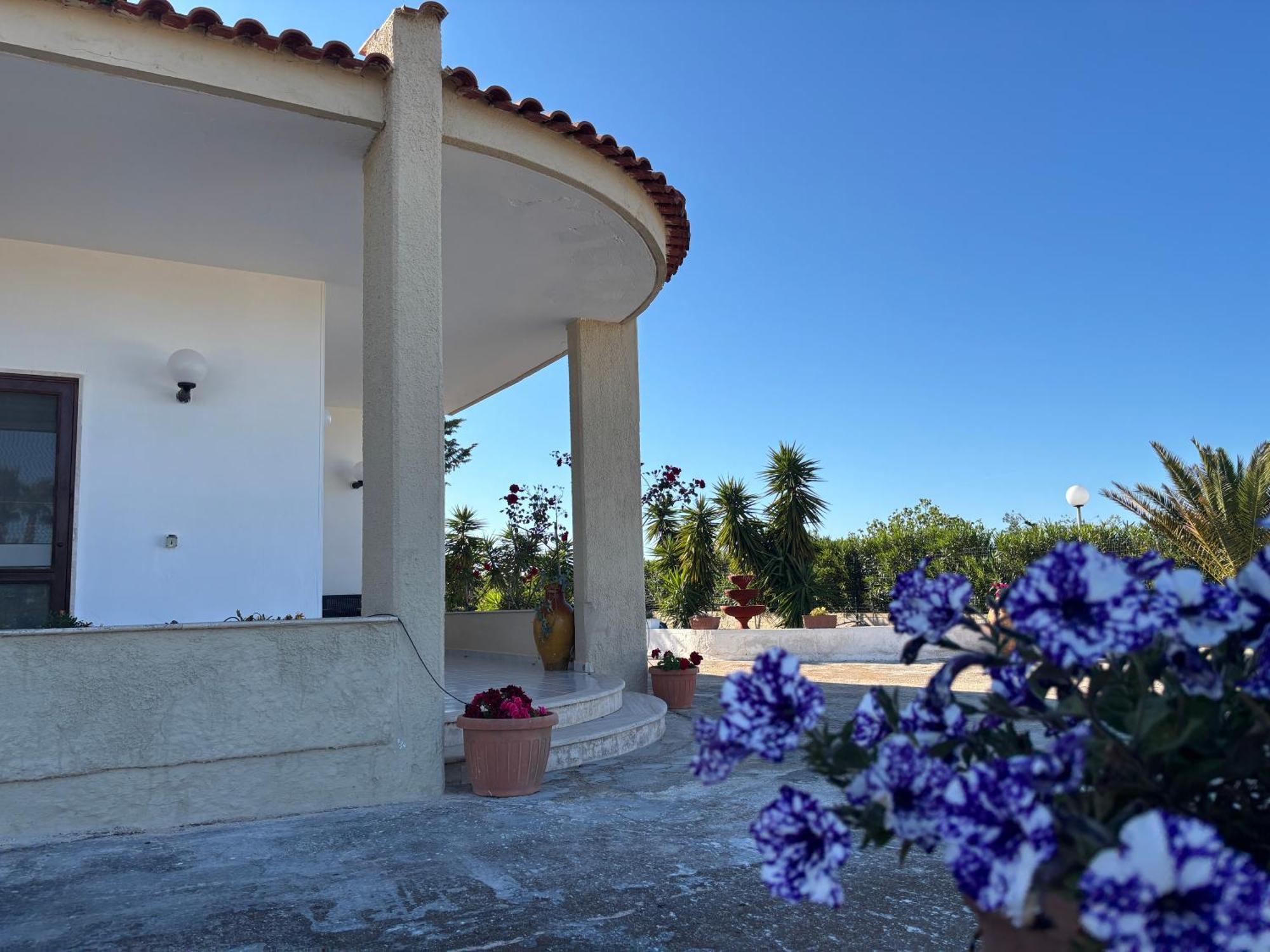 Lilly'S House Villa Torre Santa Sabina Exteriör bild